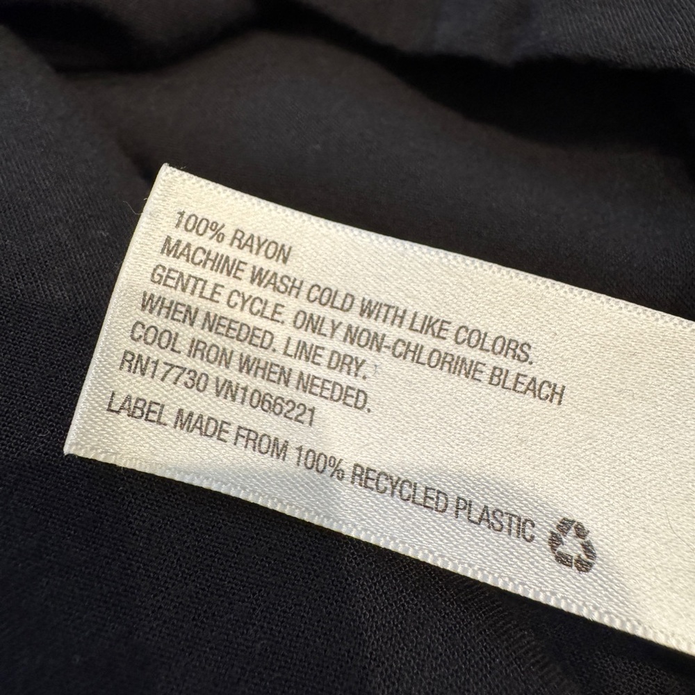 Mossimo Black V-Neck Smocked-Waist Mini Dress w/Pockets - Picture 13 of 13